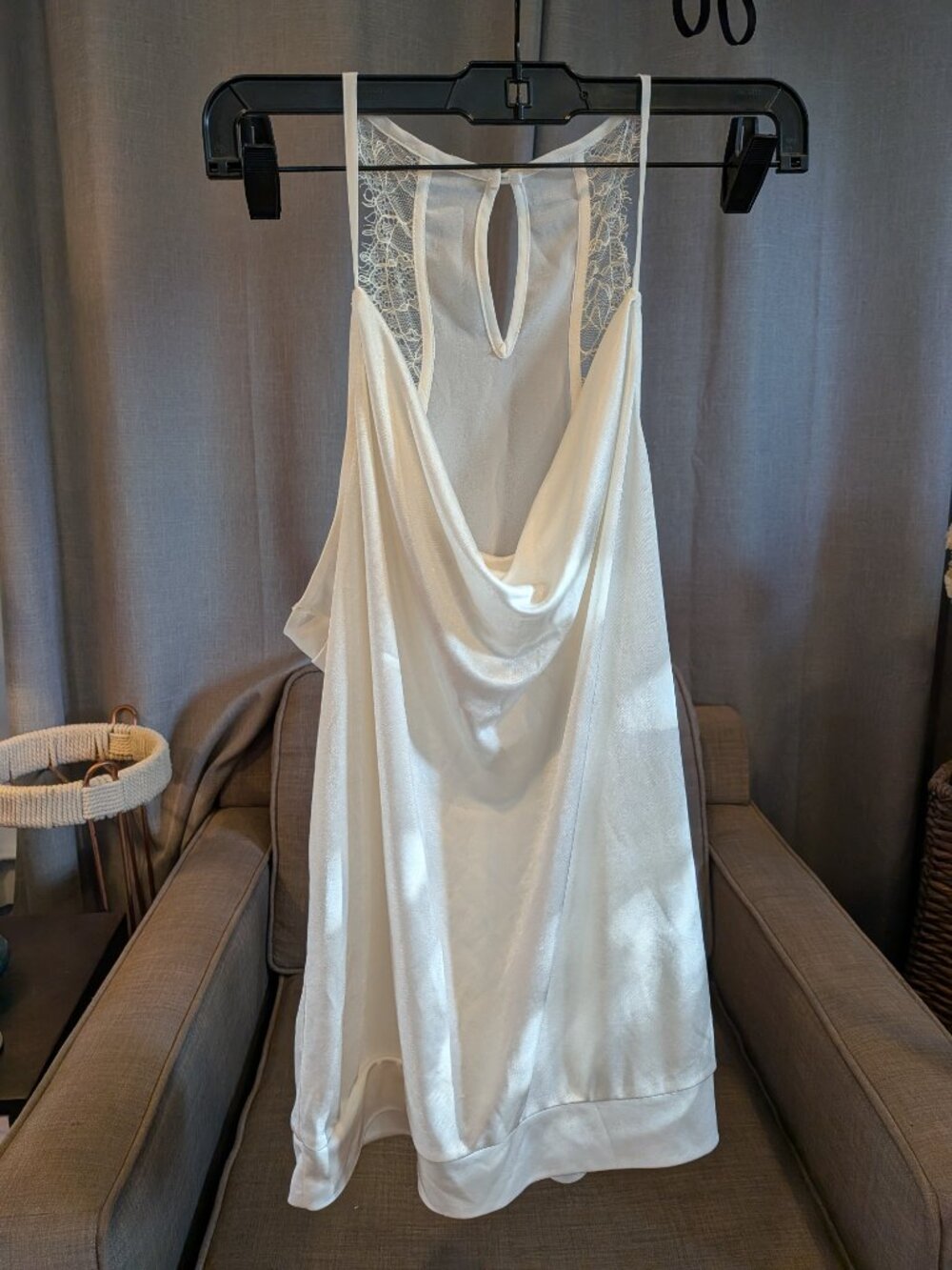 🌸 Express Cowl Neck Off White / Cream Cami  Spaghetti Straps w/ Lace Size L